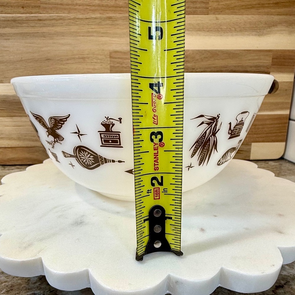 Vintage Pyrex Early American Mixing Bowl Brown on White #403 2.5 Qt - Excellent - Picture 8 of 9